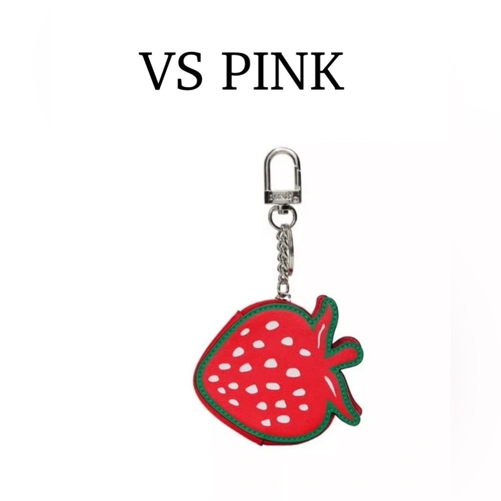 VS PINK ZIP POUCH KEYCHAIN CHARM 🍓